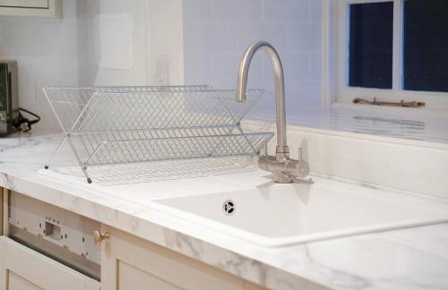 NEW! 3BR in Salvin Cottage - Foto 38