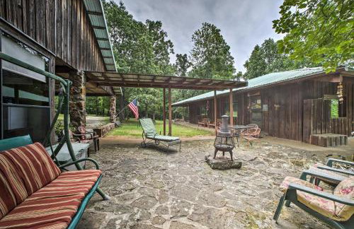 Pine Lodge Cabin on 450 Acres in Ozark Mountains - Foto 20