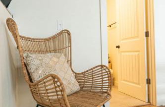 Adventure Barn - On HGTV Fixer to Fab -Access MTB - Foto 35