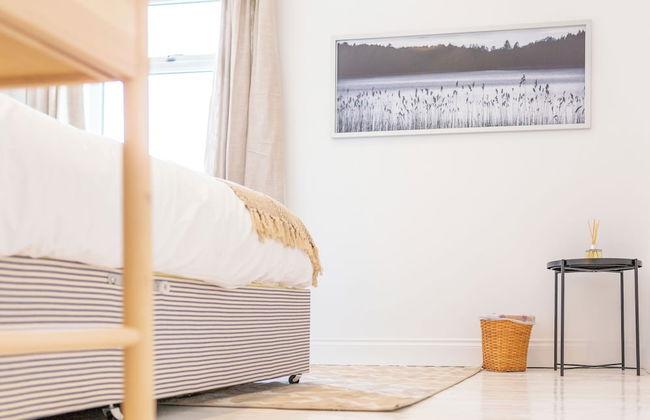 Bright & Airy 2BD - 10min walk to Centre - Foto 14