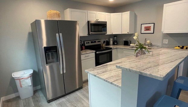 Charming 2 Bedroom, 1 Bath Duplex Just Blocks From the Beautiful Beachfront - Foto 4, Cocina privada