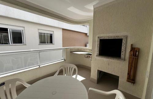 Apartamento com piscina em quatro ilhas - Foto 26