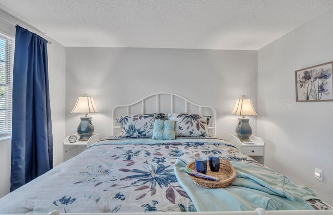 Serenity Retreat: Charming Home Near Attractions! 3 Bedroom Home by RedAwning - Foto 7