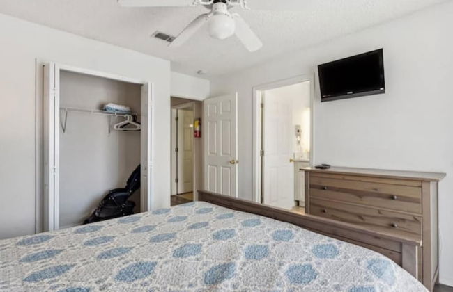 Beautiful Townhome at Lake Barkley With Pool View! - Foto 16