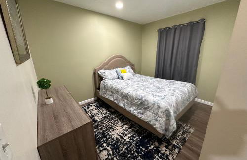 Amazing Duplex Close to airport, downtown - Foto 16