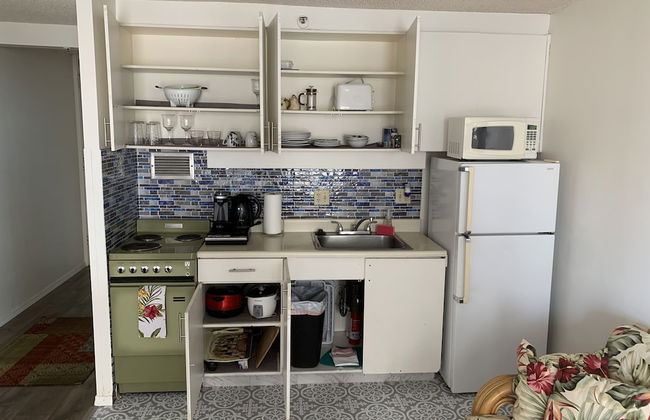 Tropical Studios at Marine Surf Waikiki - Photo 20