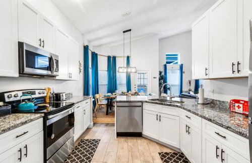 Mario Manor Heated Pool King Bed Game Room Near Disney - Foto 17