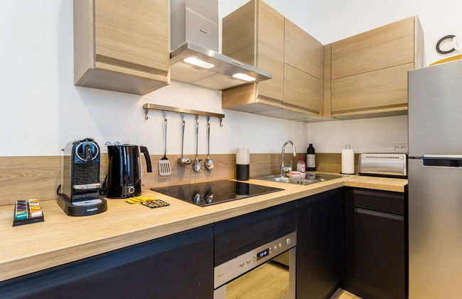 Elegant Apartment - 2bd/6p - Hotel de Ville - Foto 7