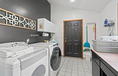 Luxe Lake Home Reflect Recharge and Reconnect - Foto 14