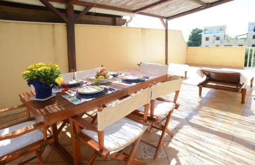 TopFloor apt with furnished terrace near the sea - Photo 70