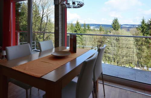 Chalet in Schnett Near Ski Slopes - Foto 10