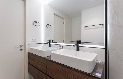 GuestReady - Stylish base steps from attractions - Foto 24