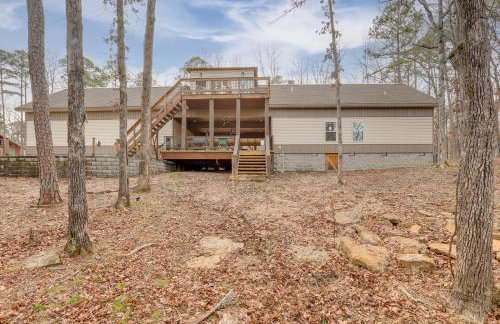 Greers Ferry Lake Access and Deck Group Getaway! - Foto 38