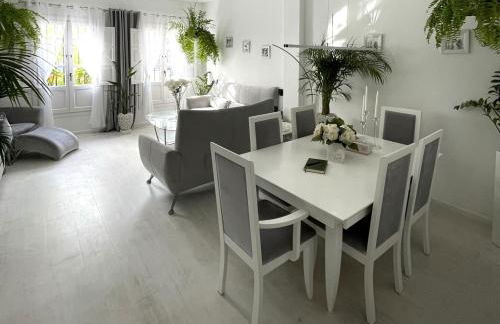 Home Away From Home Marbella - Photo 6