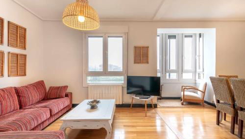 Apartamento KUIA con vistas frontales a la Ría de Bilbao cerca del metro - Foto 3