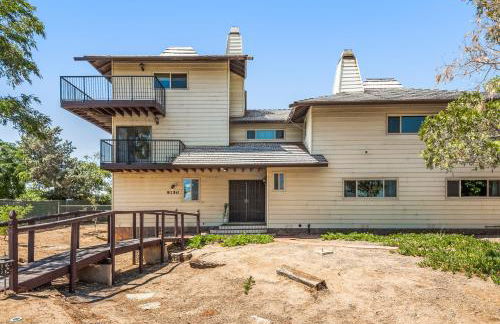 Luxury 6BR Retreat Fast WIFI, Dedicated Workspaces - Foto 79