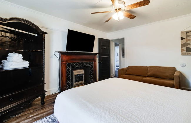 Jefferson Flat in Lafayette - Photo 4