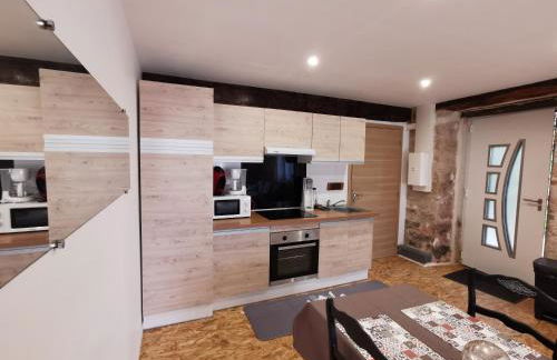 Gîte Corrézien 3 pers. Piscine chauffée - Foto 6