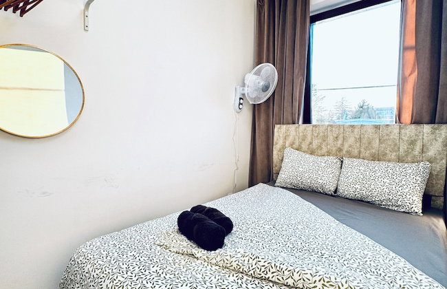 Cozy 3BR Apt with Garden Sleeps 10 - Foto 69