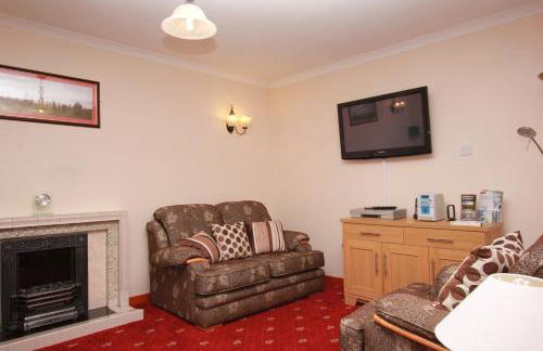 Shiantview Cottage - Photo 14