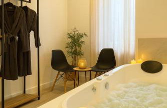 Cinéma & Jacuzzi aux Étoiles - CasaBianca Suite - Foto 9