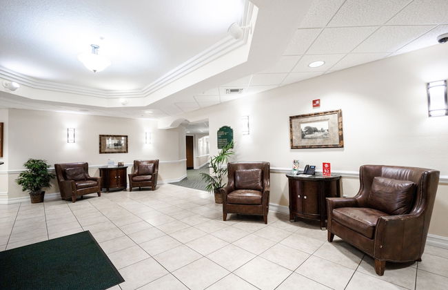 2 bedroom Tampa Condo at Private Golf Course 2 Condo by RedAwning - Foto 3