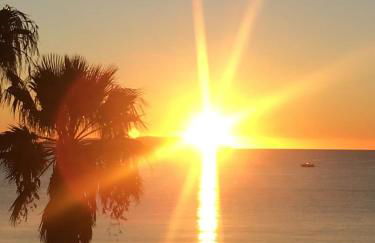 Chez Jo Duplex Terrasse vue mer Hyères - Foto 42