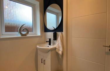 Entire Spacious 3-Bed Family Home, City Centre, Free Parking, Garden - Foto 41