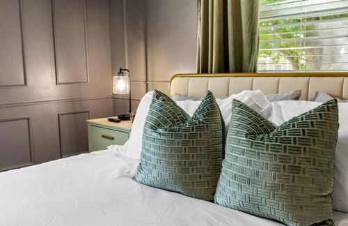 The Luxe Hot Tub Private Bar 12 Min to Horse Park - Foto 18