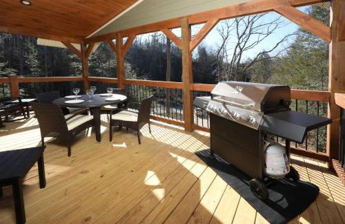 Splash Time Cinema - Six Bedroom Chalet - Photo 28