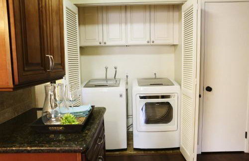 Luxurious 2 Bedroom Condo Shortest Walk To Disney - Foto 13