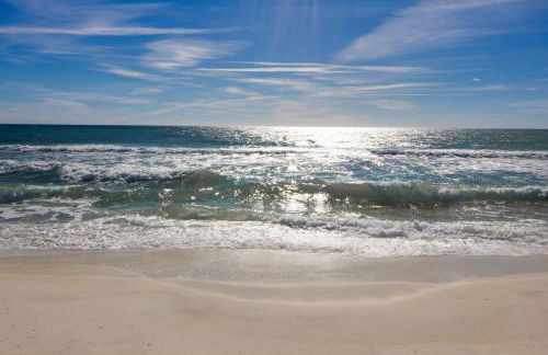 Cute Little Cottage! Perfect Getaway! 2 Pools! Sleeps 4! - Foto 51