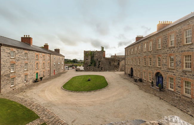 Beautifully Restored Soldier s Barracks to Sleep 10 People - Foto 21
