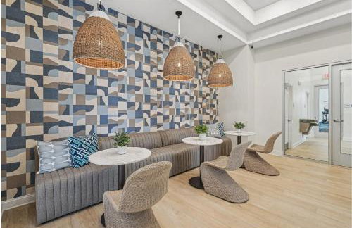 Landing Beautiful 1BD Pool Clubhouse - Foto 21