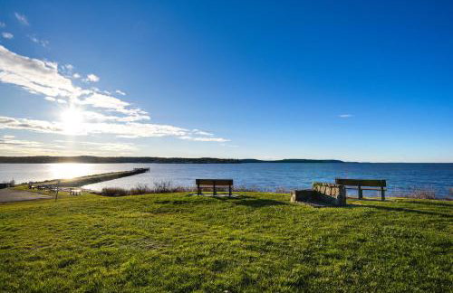 Waterfront Historical District Home Near River - Foto 3