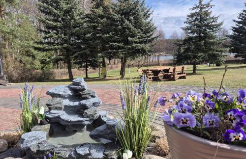 Luksusówka Gajowego nad jeziorem - Photo 12