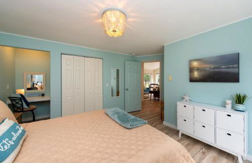 Sequim Escape with Gas Grill and Deck, Walk to Beach! - Foto 21