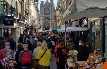 QUAI 65 , 3 pièces sur le port, à 250 m de la rue piétonne et de la mer - Foto 20