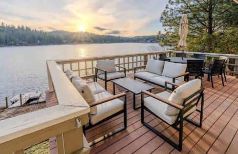 Lakefront Villa with 180 degree view private dock and boats - Foto 60