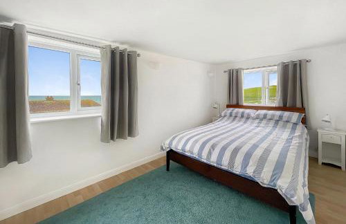 Stunning House Seconds from beach, Sleeps up to 12 - Foto 18