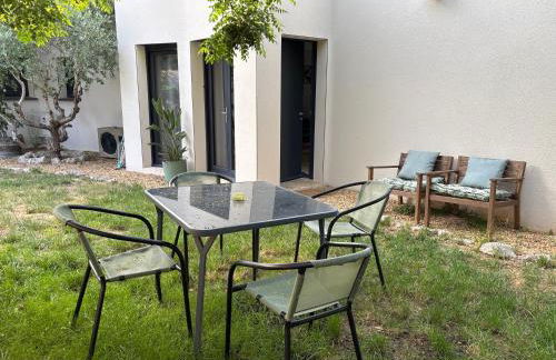 Les Loges Florales - Logements à proximité de la rivière Réals - Foto 3