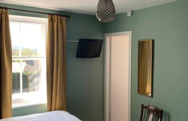 Squirrel Away Apartment Crieff - Photo 40