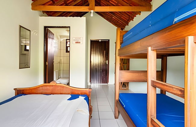 Chácara com 4 Chalés grande piscina - Foto 22