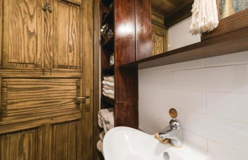 5 Bedroom Awesome Home In Novi Marof - Foto 51