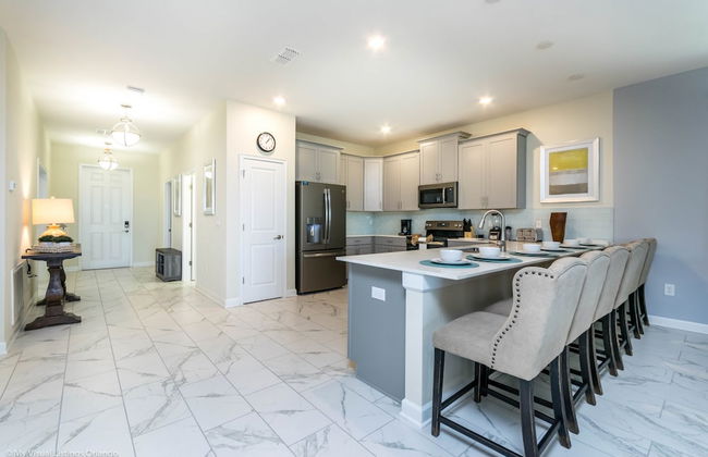 8 BR Villa With Games Room - Photo 20