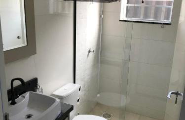 Apto para 6 pessoas a 5 min a pé do Beto Carrero & vaga - Foto 18