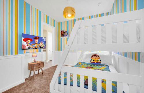 Enchanted Home Near Disney - Foto 26