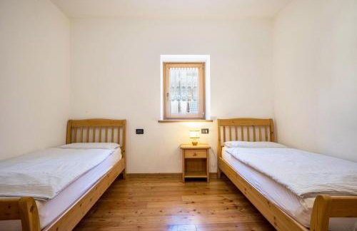 Agritur piazera con terrazzo - Photo 9