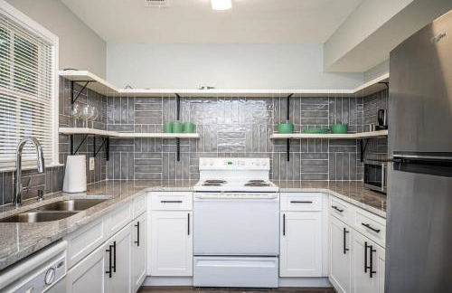 NEW ENTIRE PLACE COZY QUIET 2b2b TOWNHOUSE SP1277 - Foto 13