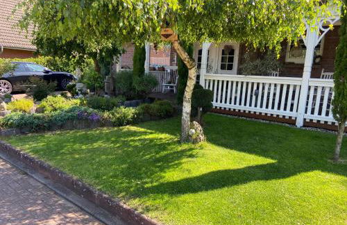 ZWITSCHERNEST Stilvolle helle Ferienwohnung Gästezimmer Monteurwohnung für 1 bis 6 Personen 3 Zimmer 60 qm - Foto 5